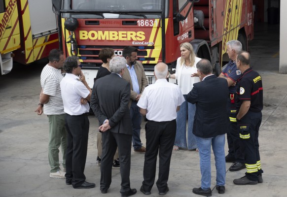 La Diputación refuerza la plantilla de bomberos con 15 vacantes para ofrecer un servicio 