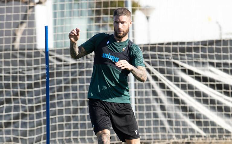 El Castellón pierde a Lars Veldwijk para 