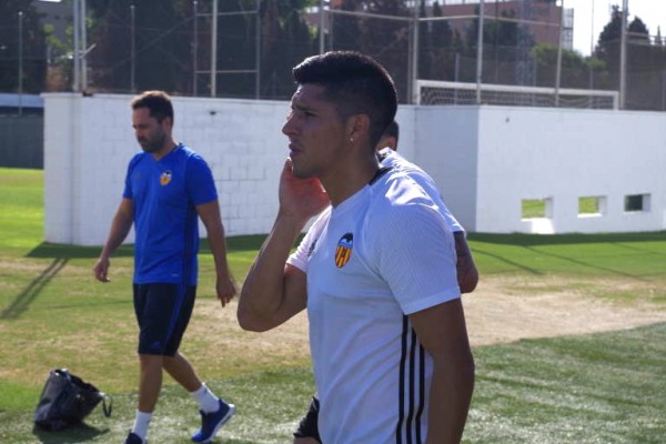 Enzo Pérez convencido de seguir