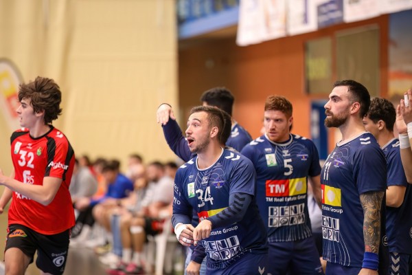 El TM Benidorm busca una proeza en Irun