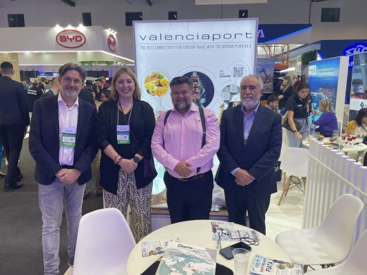 Valenciaport refuerza con Brasil sus servicios comerciales y sus acciones en materia de formación