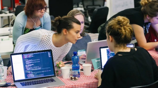 Emplea, un programa de la UPV para potenciar la empleabilidad femenina