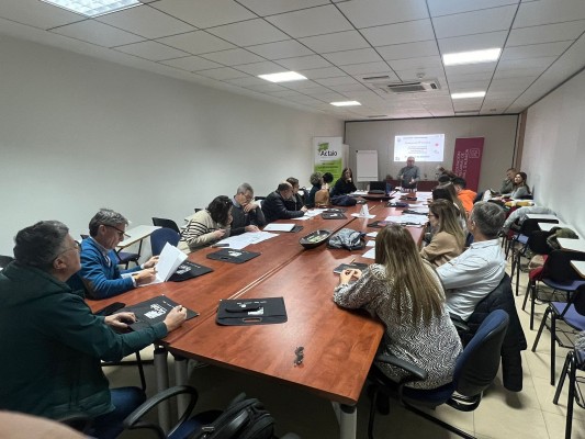 Actaio y Coeval impulsan el FP Dual en la Vall d'Albaida a través de un taller práctico