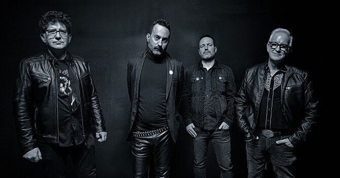 Los Radiadores llevan sus 'Sorbos de electricidad' a la sala 16 Toneladas  