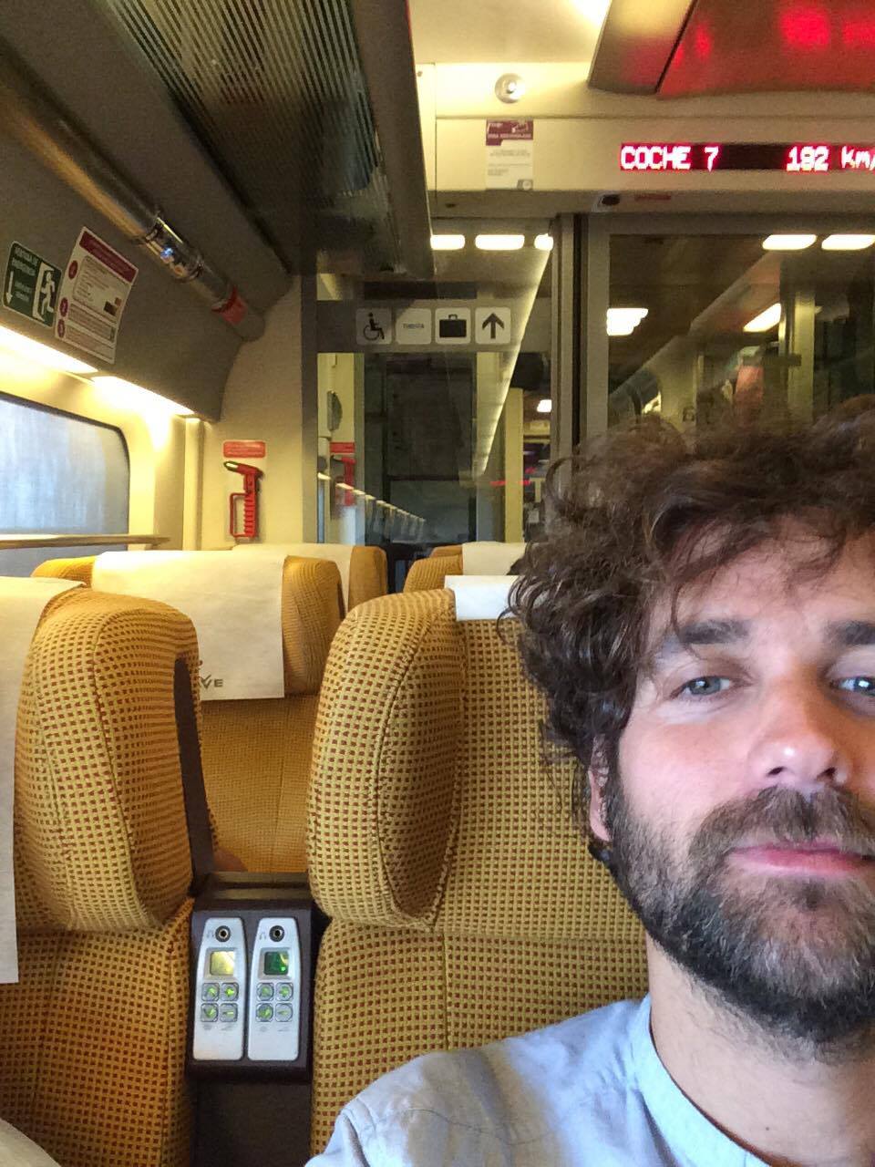 El selfiematón de Borja Mompó