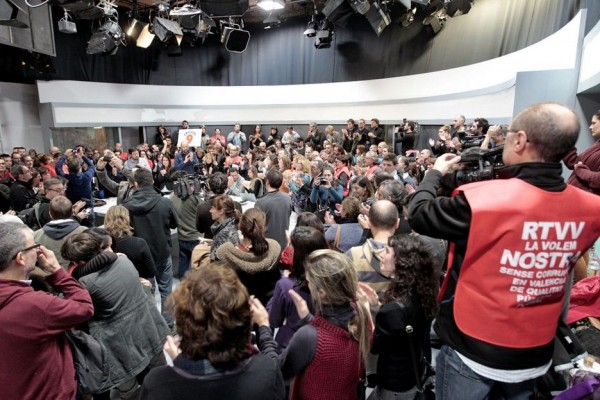 La comisión de expertos impulsada por Podemos presentará el 9 de noviembre el primer documento sobre la futura RTVV