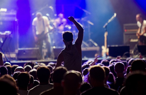 Comienza el FIB y se espera que 40.000 personas diarias quemen la suela en la pista