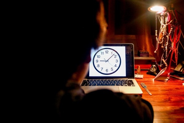 Un estudio muestra que el horario de verano tiene un efecto mínimo en la salud del corazón