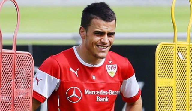 Kostic ya entrena en Stuttgart, pero al margen del grupo