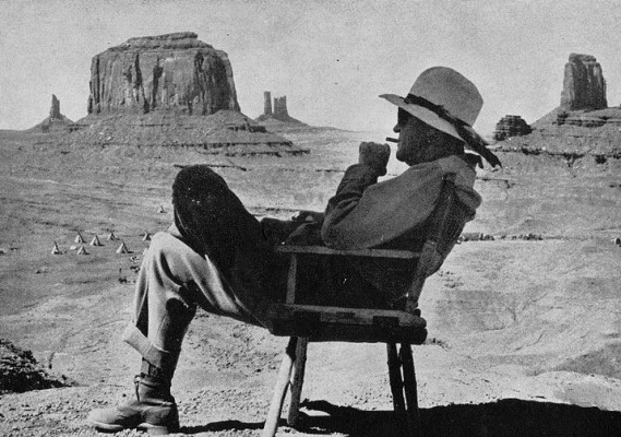 ‘Centauros del desierto’ no cabalga sola
