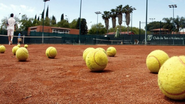 El Club de Tenis descarta asumir la gestión del restaurante y buscará una nueva empresa