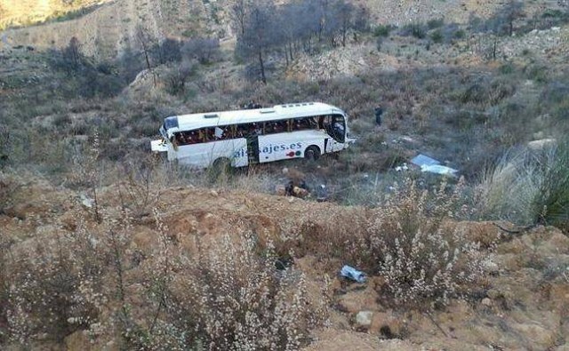 El conductor de autobús escolar accidentado en Dos Aguas acepta cuatro meses y 16 días de cárcel