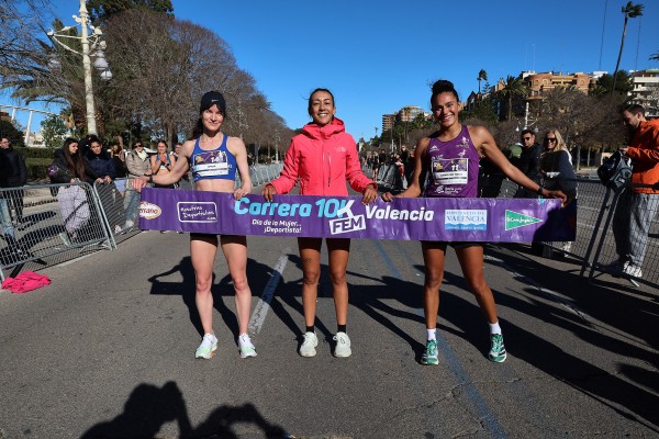 Emocionante victoria de Ghizlane Assou en una 10KFem de récord