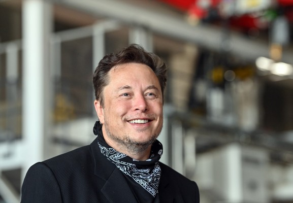 Musk demanda a OpenAI y la acusa de anteponer beneficios a crear una IA que 