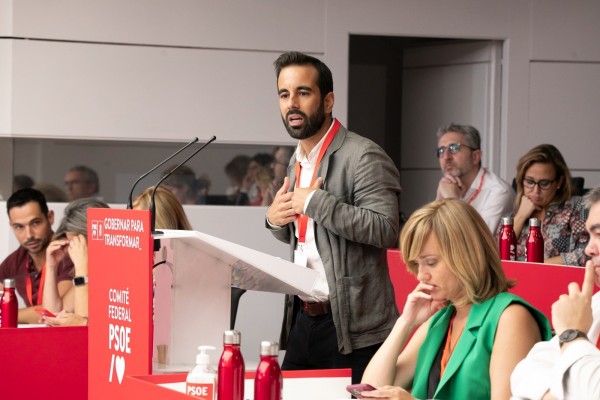 Morant ratifica a Muñoz como síndic pero no desvela la secretaría de Organización del PSPV
