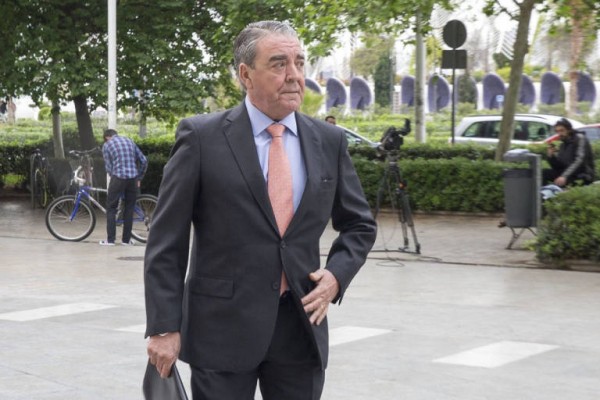 Caso Azud: la UCO recopila mensajes de Corbín con Alfonso Grau y concejales del PP 