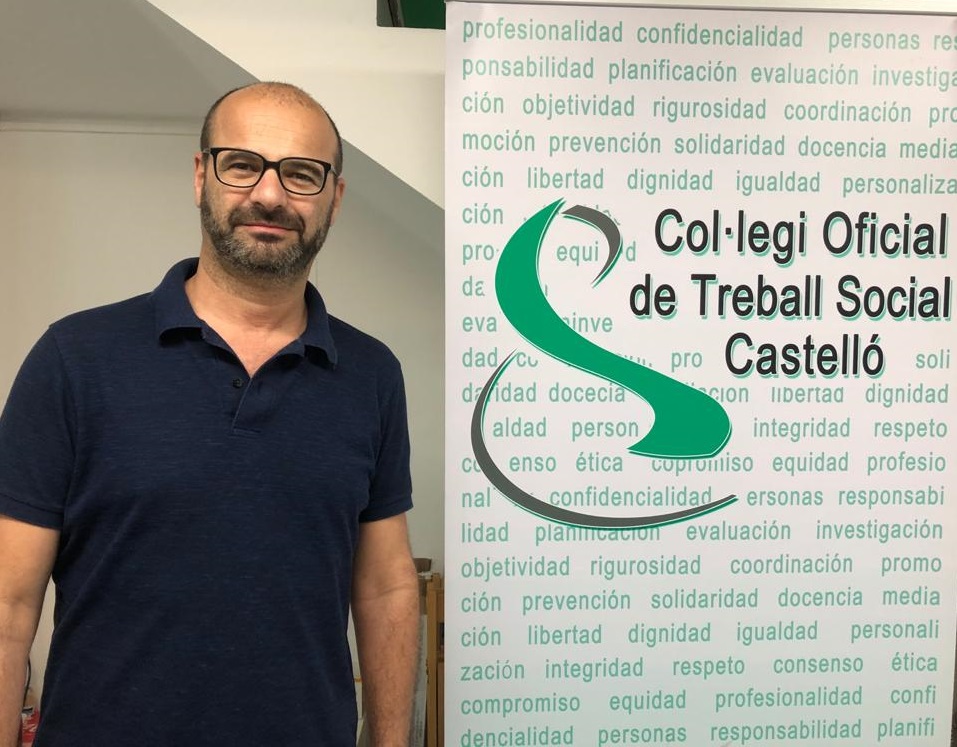 Los trabajadores sociales de Castelló celebran un debate sobre derechos de personas discapacitadas