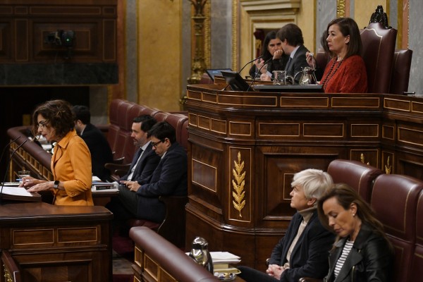 El Congreso rechaza romper relaciones con Israel y Sumar sufre la fuga de voto de su portavoz Santos