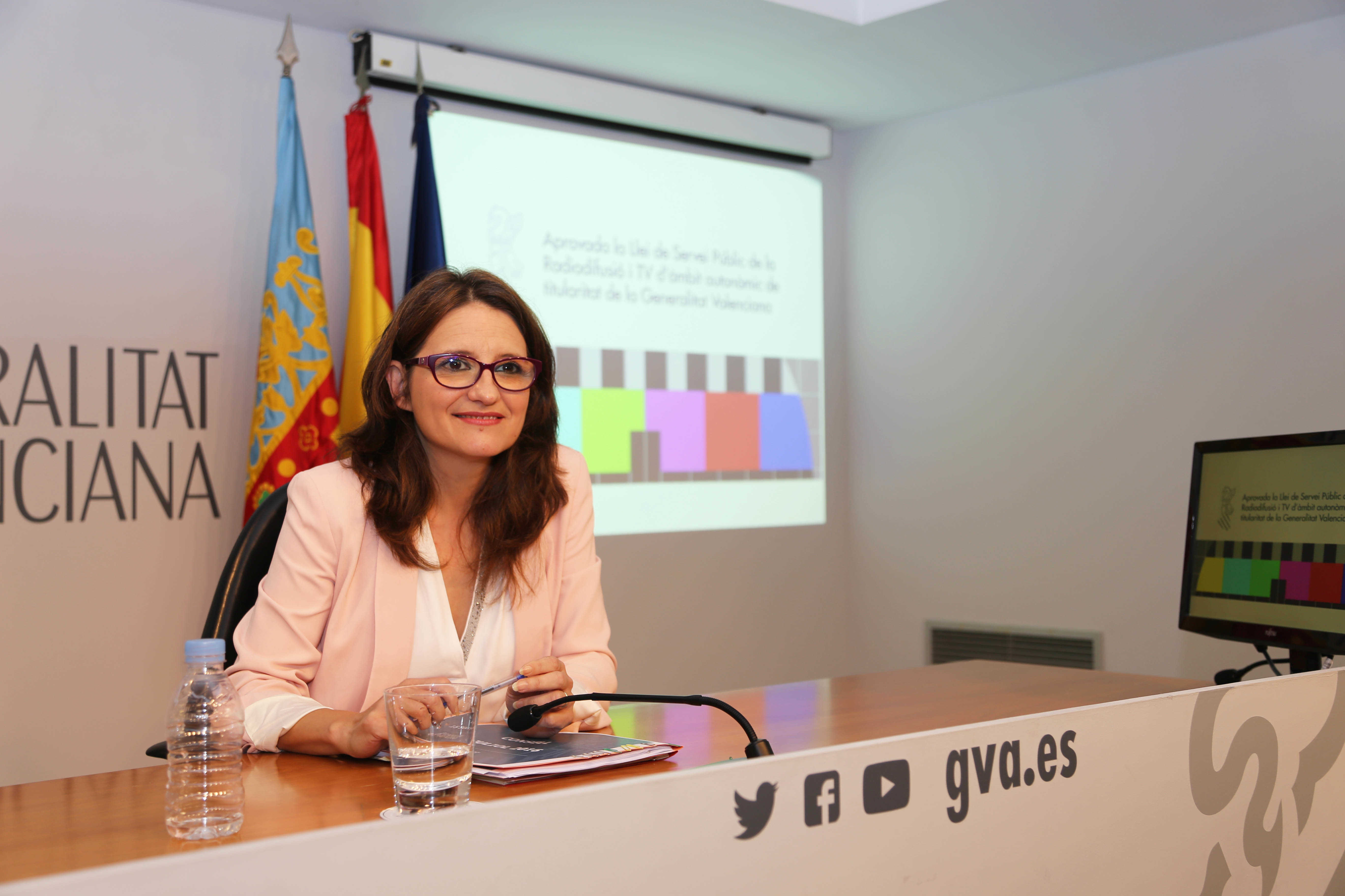 Mónica Oltra durante la rueda de prensa de este viernes - 