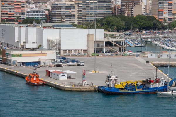 Hacienda desbloquea el centro de congresos de Alicante tras el recurso de un aspirante a su diseño