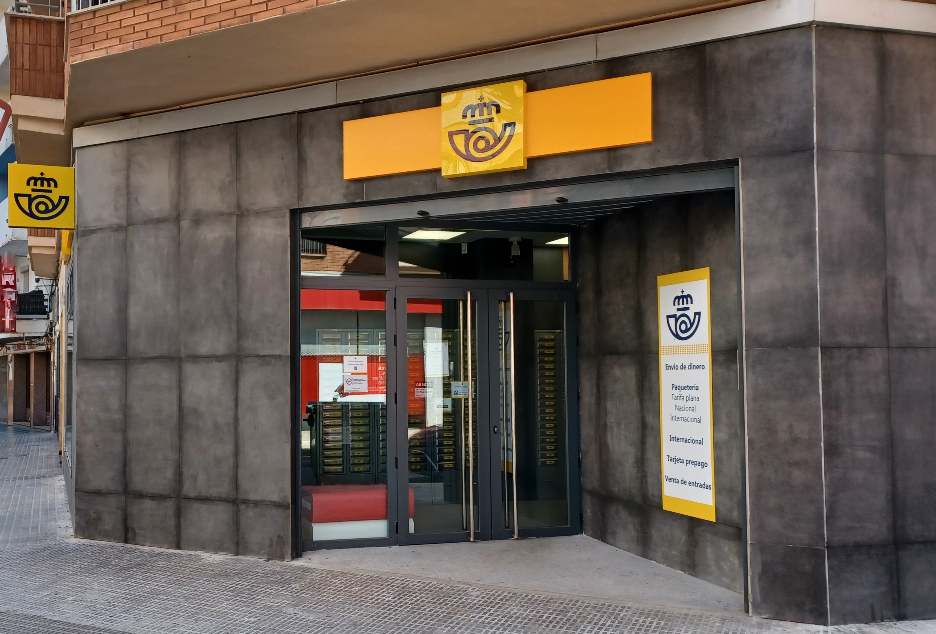 Las oficinas de Correos en Castellón reciben más de 1,3 millones de visitas en 2023, un 11,9% más