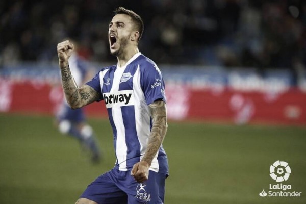 La justicia desestima la demanda de Joselu reclamando al Alavés más de 275.000 euros por finalizar su contrato