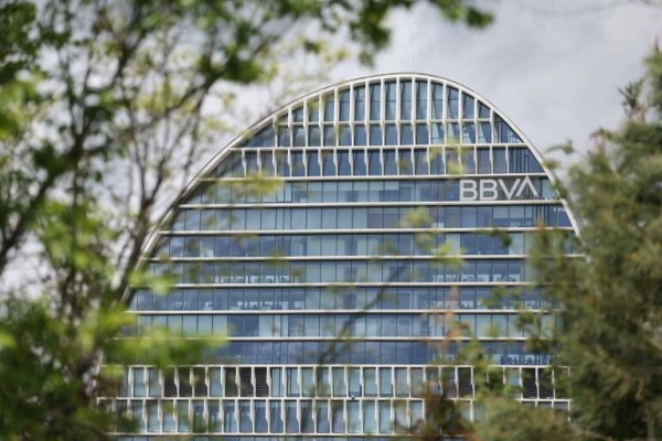BBVA prepara una nueva emisión de 'CoCos' de hasta 1.500 millones de euros