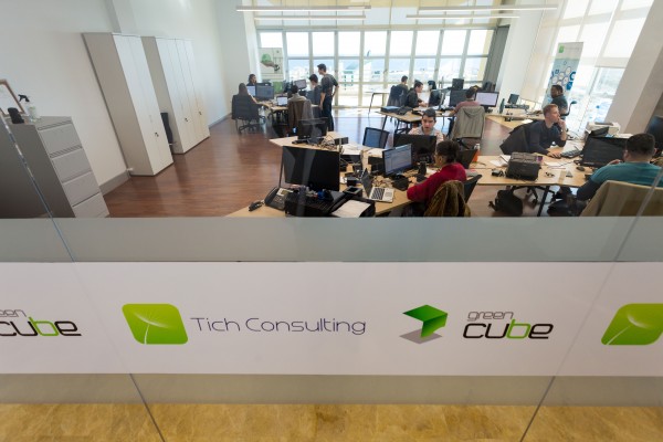La alicantina TICH Consulting pone en marcha la digitalización sanitaria de Gabón
