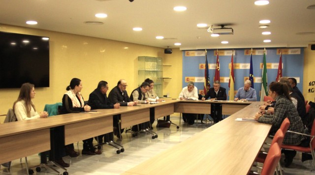 El presidente de la CHS se reúne con los usuarios de la IDAM de Águilas Guadalentín