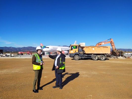 La firma eCube suma actividad en el aeropuerto de Castellón: alza un nuevo hangar de 2.400 m2