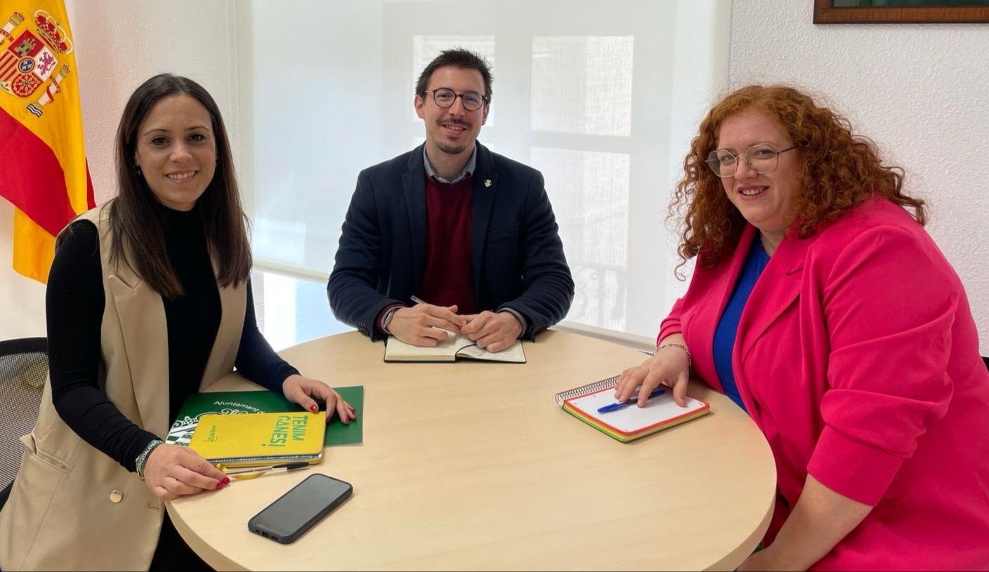 Castelló diseña un plan de acción para impulsar el comercio local en el distrito marítimo