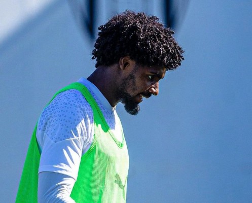 Thierry sigue con el grupo para preparar la visita del Madrid