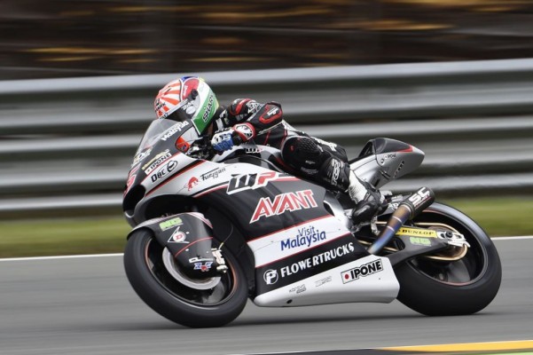 Zarco gana por cuarta vez en la temporada, Rins cae bajo la lluvia