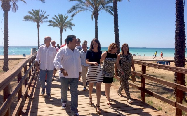 Levy subraya el compromiso de Génova con Bonig por ejercer la 