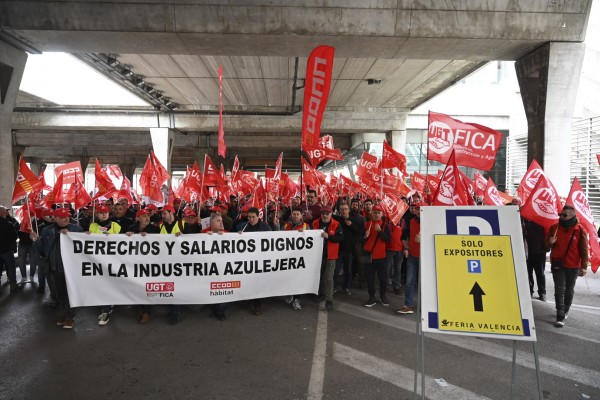 Los sindicatos mantienen la huelga del azulejo en plena Cevisama pese a la mejora de Ascer