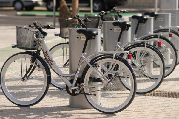 Elche aprobará este martes la construcción de 55 nuevas estaciones de BiciElx y comprar 750 bicis