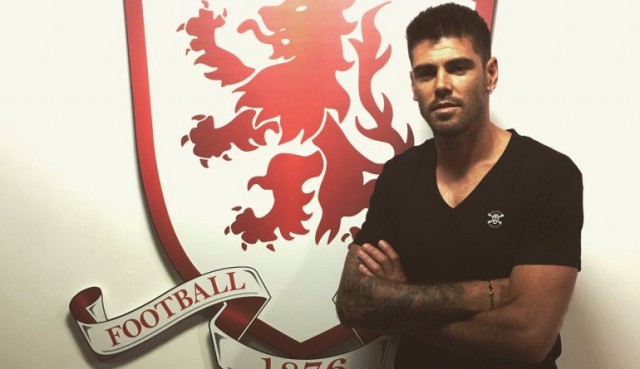 Víctor Valdés, atracción del 'Boro' español de Karanka que se medirá al Betis