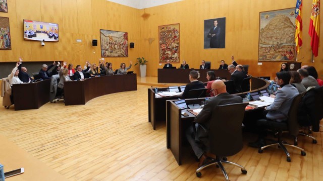 El PP aprueba en solitario el presupuesto de Benidorm para 2024