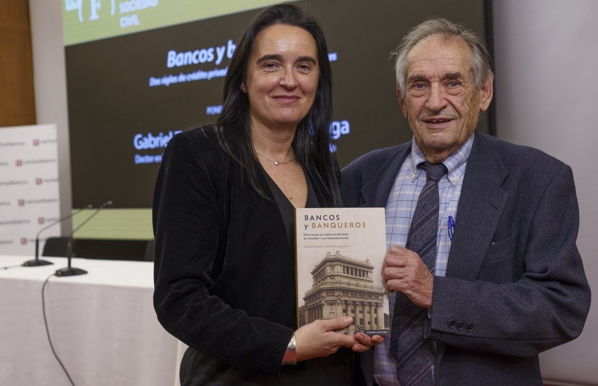 Historiadores exploran la historia y los protagonistas de la banca española en la obra ‘Bancos y banqueros’
