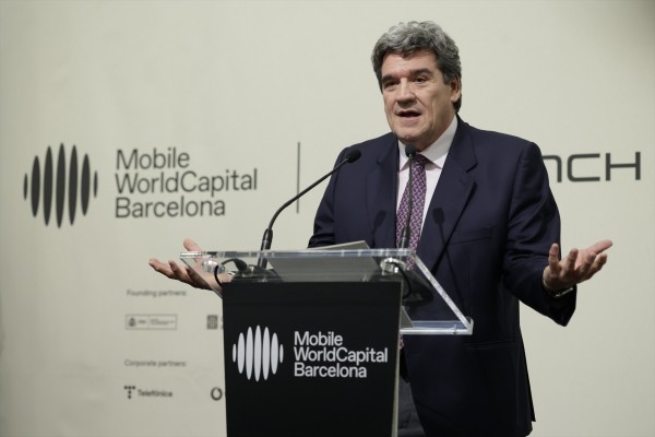 El Gobierno creará una empresa que movilizará 20.000 millones e integraría el 10% de Telefónica