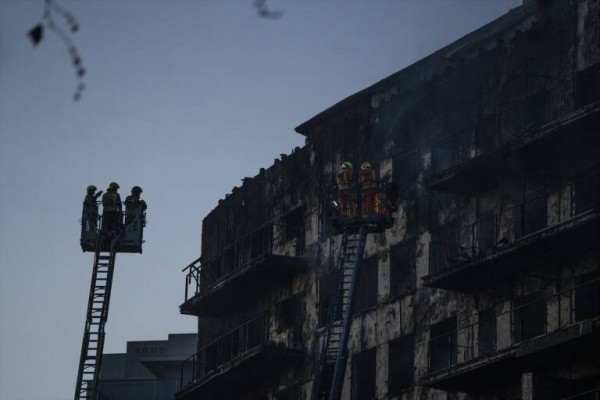 El Juzgado de Instrucción 9 de València asume la investigación del incendio y ratifica el secreto