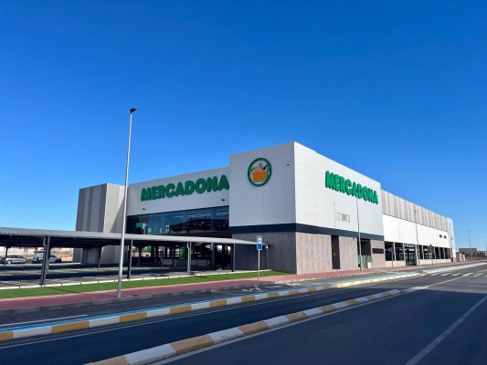 Mercadona abre su nueva tienda eficiente en Fuente Álamo con una plantilla de 48 trabajadores