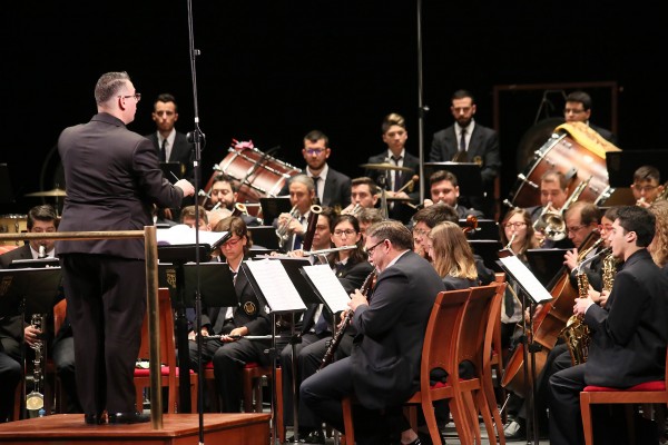 La Diputación de Alicante destina un millón de euros a la promoción de la música y el teatro
