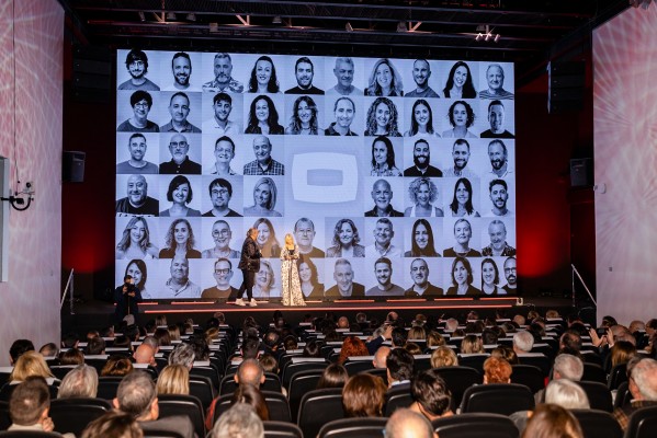 Grupo Antón celebra un encuentro para repasar el pasado, presente y futuro de la comunicación 