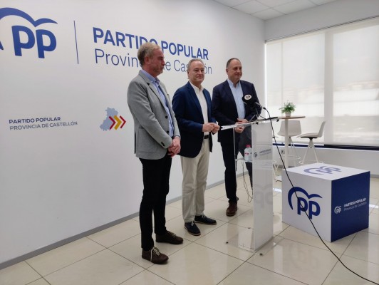 El PP reivindica el azulejo en el Congreso y el Senado: 