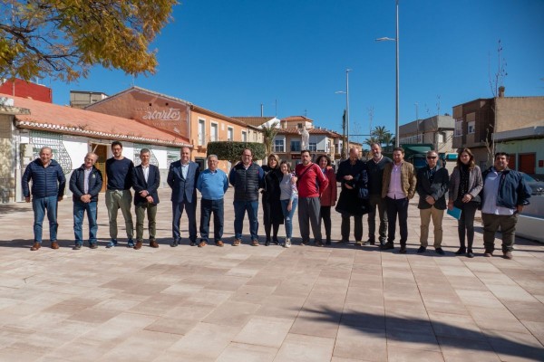 El Ayuntamiento renueva la plaza Manuel Zamora de La Palma para evitar inundaciones
