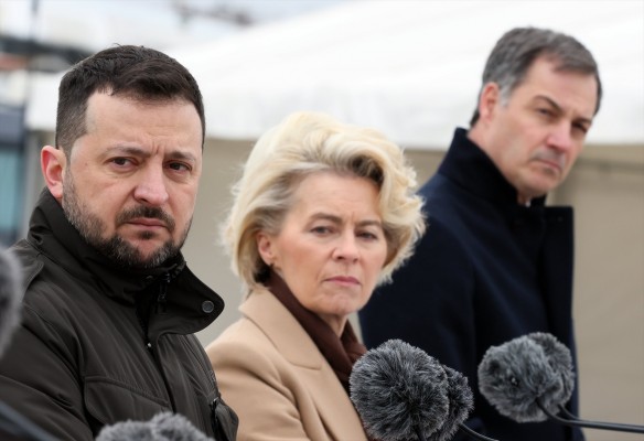 La UE abonará en marzo a Kiev un primer pago de 4.500 millones del nuevo fondo de ayuda