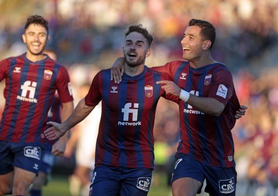El gol se ve amenazado en el Eldense-Racing de Ferrol de este domingo