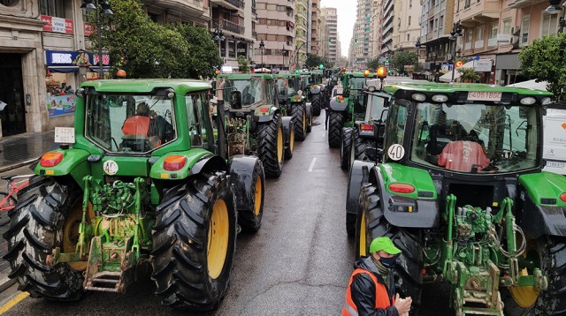 Agricultores valencianos de AVA-Asaja acudirán el lunes a la manifestación unitaria de Madrid