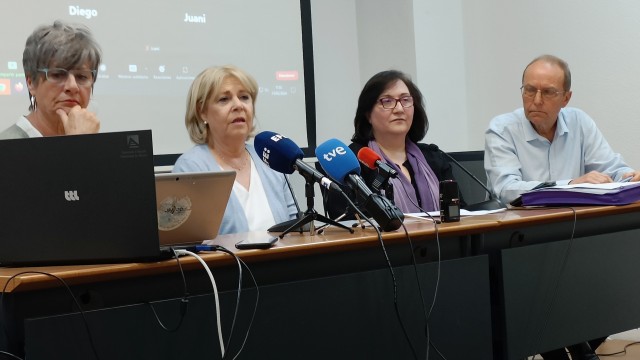 Una asociación presenta en Alicante la primera querella por el 'robo de bebés' durante el Franquismo